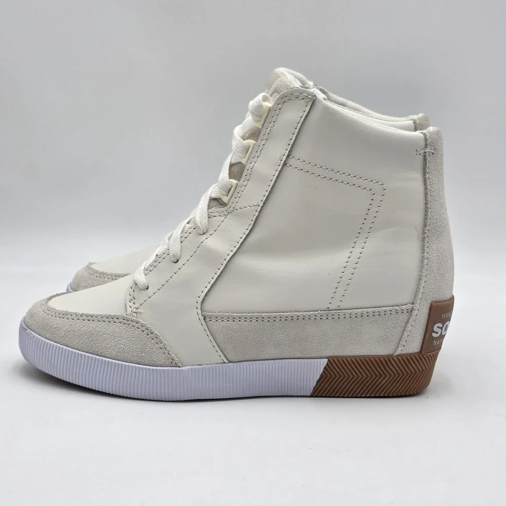 Sorel‎ Women's 7.5 Boots Hidden Wedge White Sea Salt Gum Out N About Waterproof